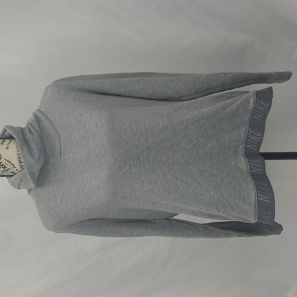 Nike Tops - Women's Nike Long Sleeve Top